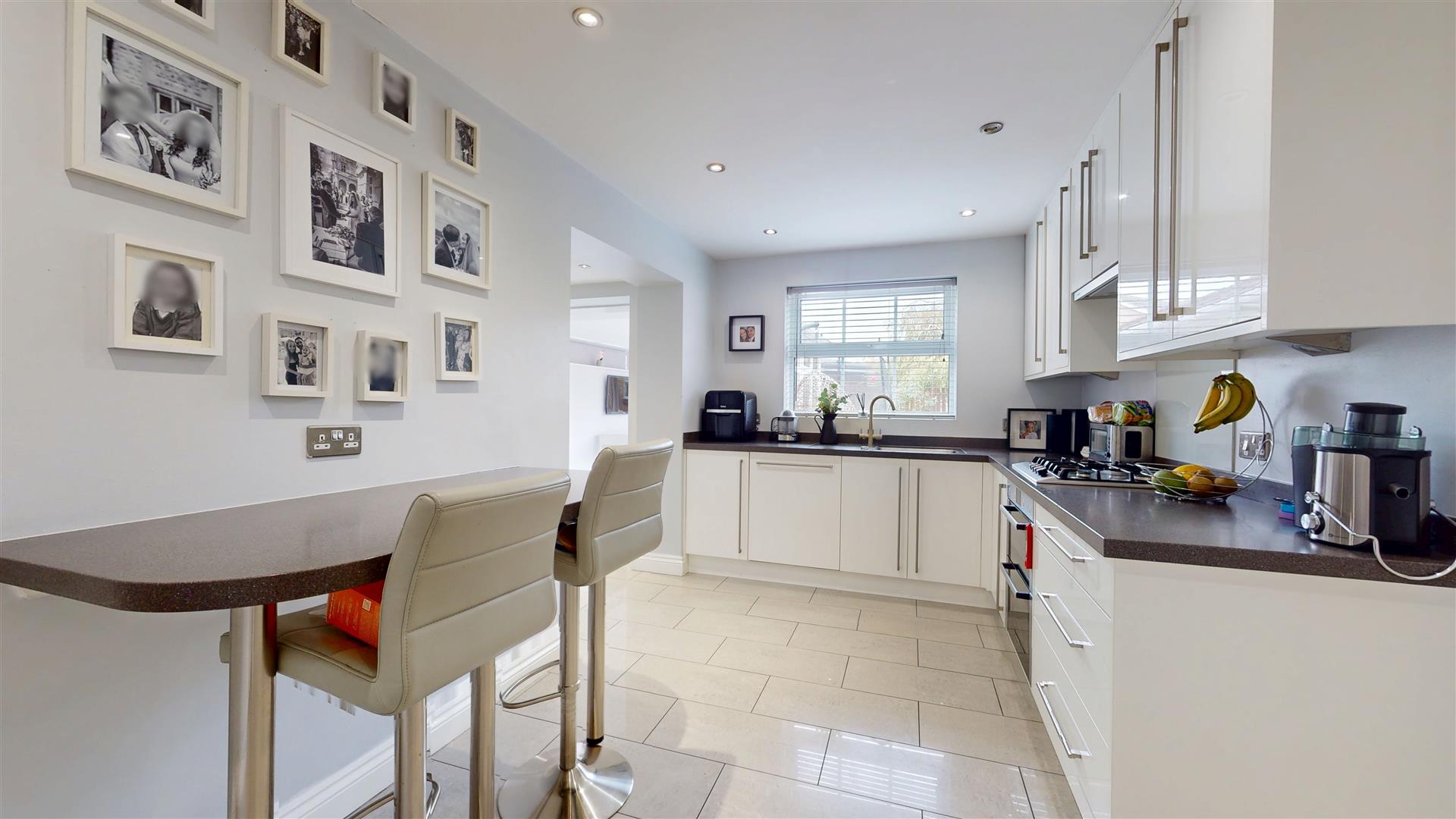 Leary Crescent, Newport Pagnell